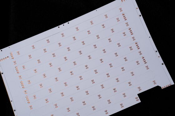 خرید راه حل LED یک طرفه مقرون به صرفه: FPC و SMT با عملکرد بالا برای تولید انبوه مدار چاپی انعطاف پذیر برای کمربند کمر مراقبت های بهداشتی online manufacture