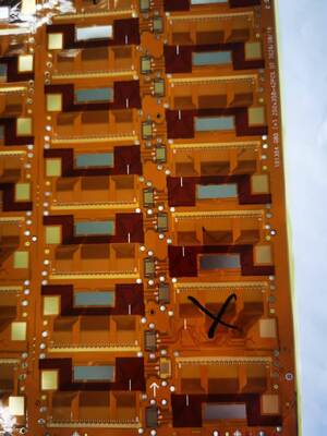 خرید PCB دو لایه انعطاف پذیر با رزین پلی آمید و ضخامت 0.25 میلی متر برای تجهیزات پزشکی online manufacture