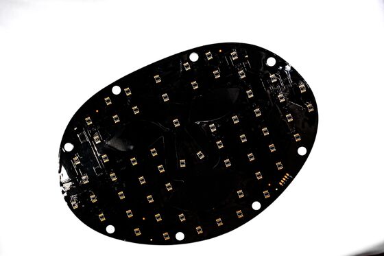 تولید دقیق SMT و PCB انعطاف پذیر برای کاربردهای پیشرفته نورپردازی LEDپنتال ماسک IPFPC دستگاه حفاظت از چشمبورد انعطاف پذیر سفارشی LED Medical Beauty