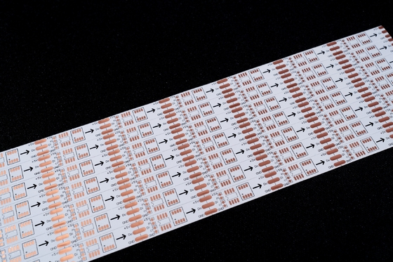 نوار نور LED انعطاف پذیر FPC 12 میلی متری 60LED 5050RGB 2811 2812 1903 با کنترل هوشمند برای تزئین سقف هتل، پردازش نصب سطحی